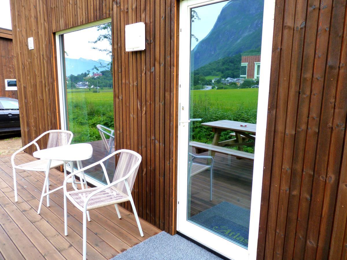 Хостел Setnes Feriesenter Veblungsnes Экстерьер фото
